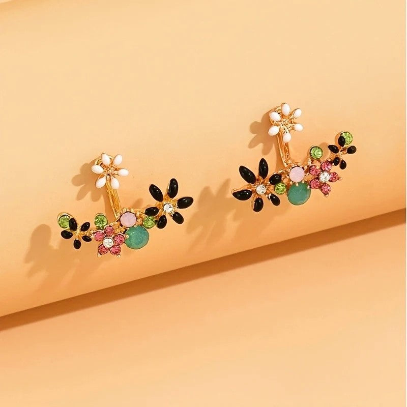 Daisy - Women’s Floral Gemstone Ear Cuff Earrings