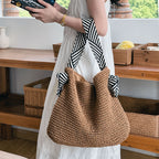 Faye - Women’s Knit Straw Carry Bag