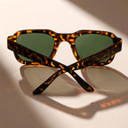 RetroCore - Square Tortoiseshell Frame Sunglasses