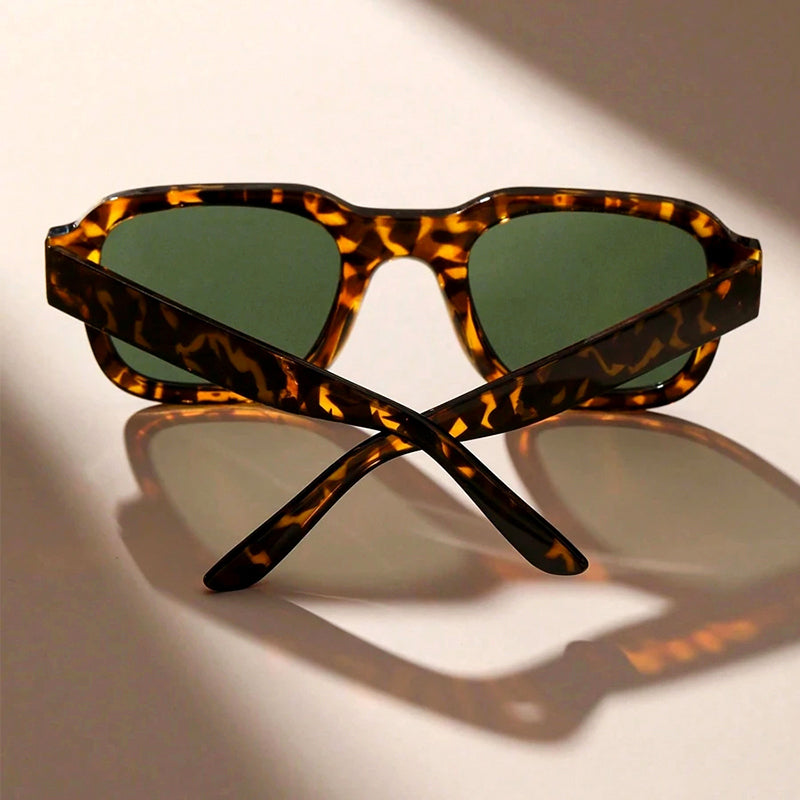 RetroCore - Square Tortoiseshell Frame Sunglasses