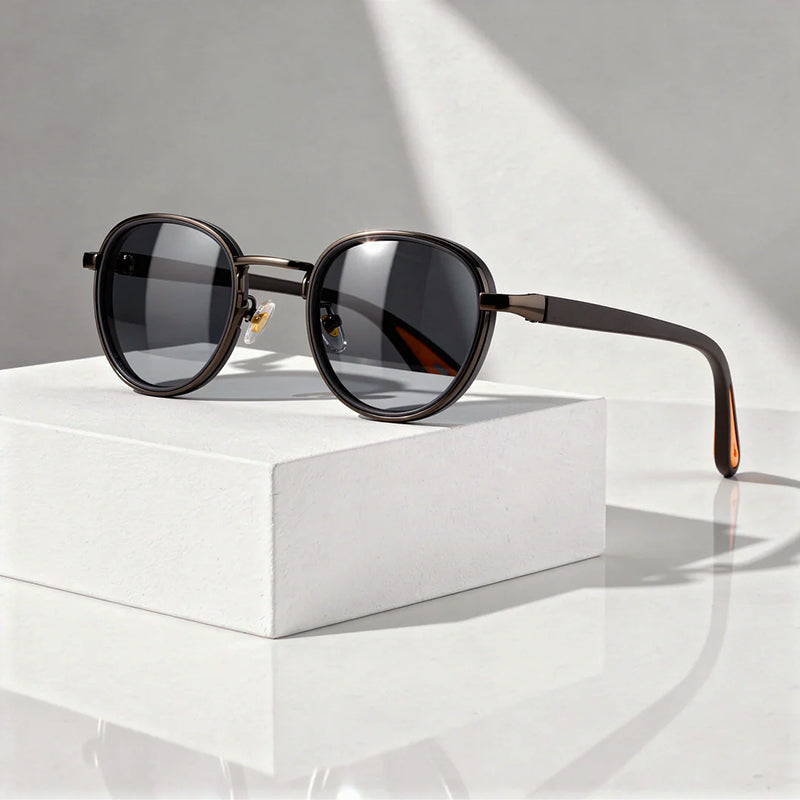 Solvra - Round Frame Retro Sunglasses with Metal Detail