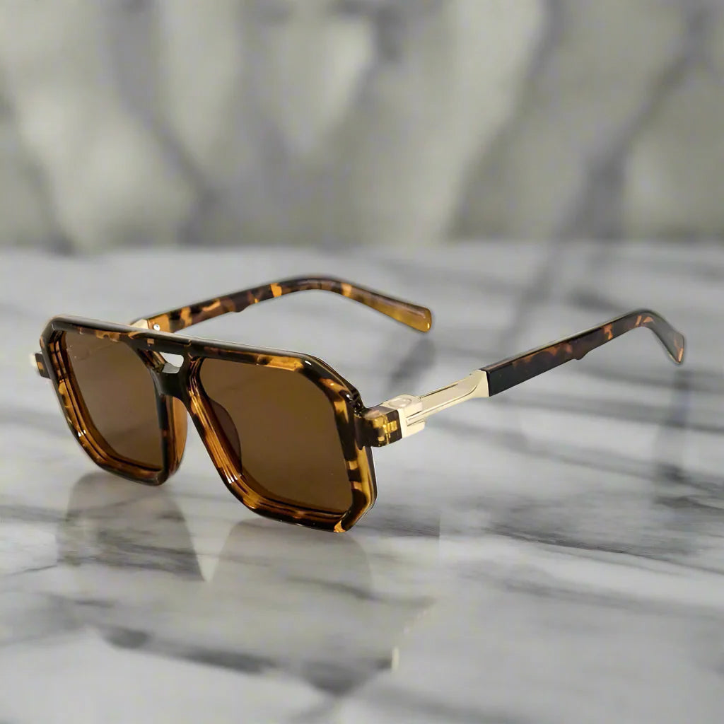 Tyrix - Bold Gradient Lens Square Eyewear